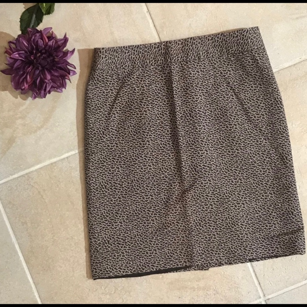 LOFT animal print skirt midi knee length 6 #194
